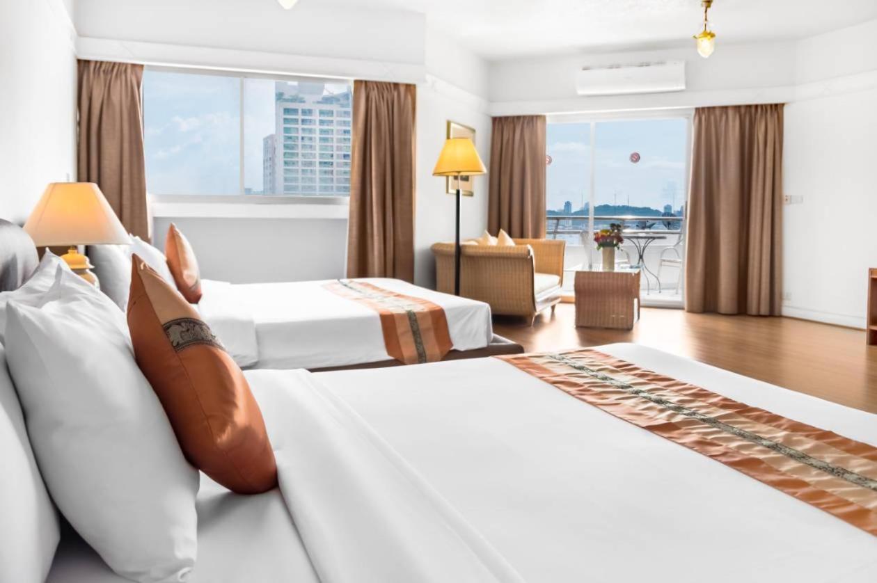 Markland Seaside Pattaya Esterno foto